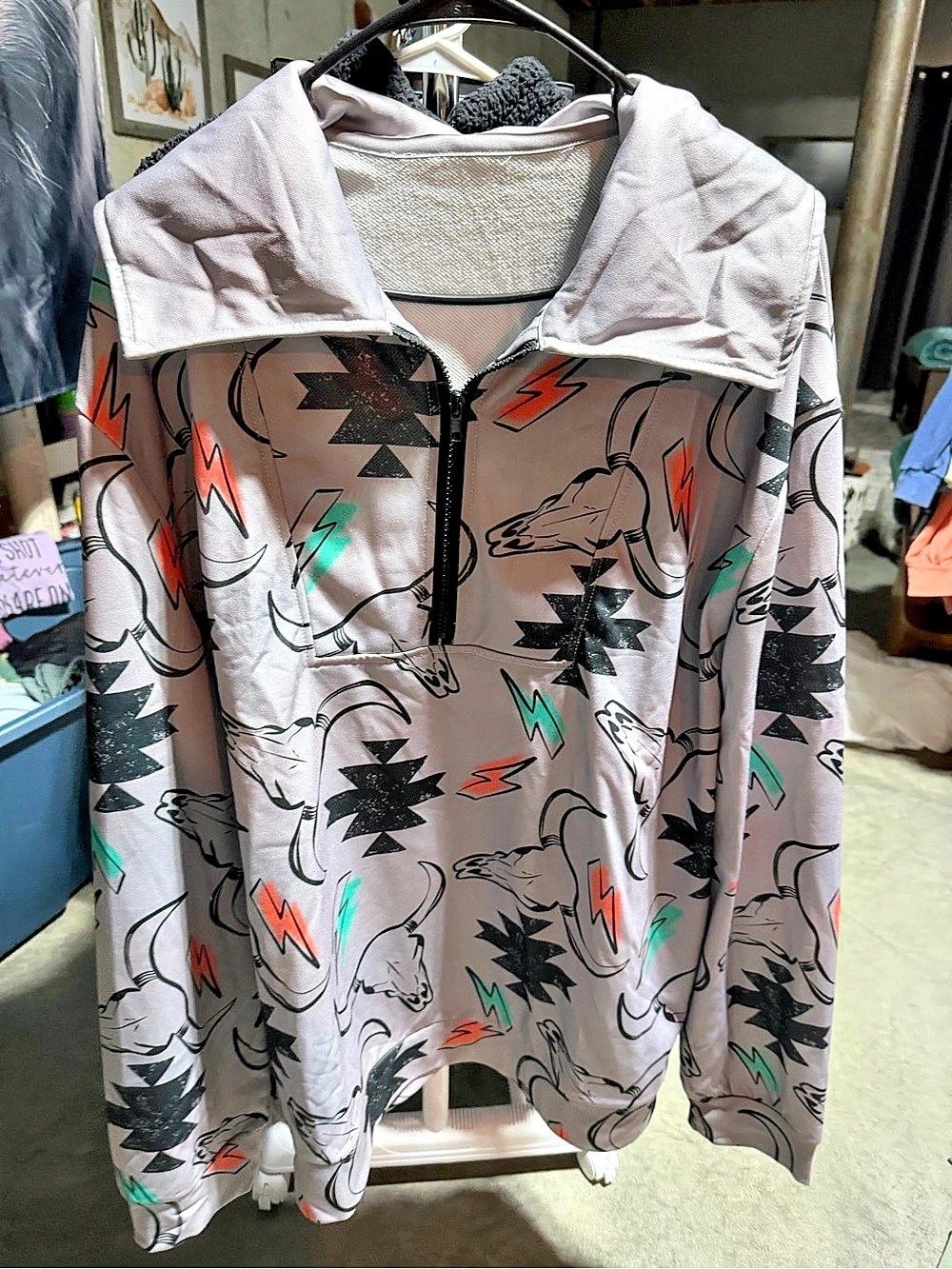 Graphic Quarter-Zip Sweatshirt Pink & Black XL